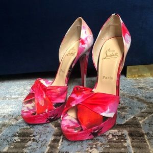Christian Louboutin Volvo Floral-Print Pumps